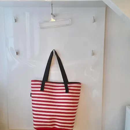 Salici, Pool & Garden Colico