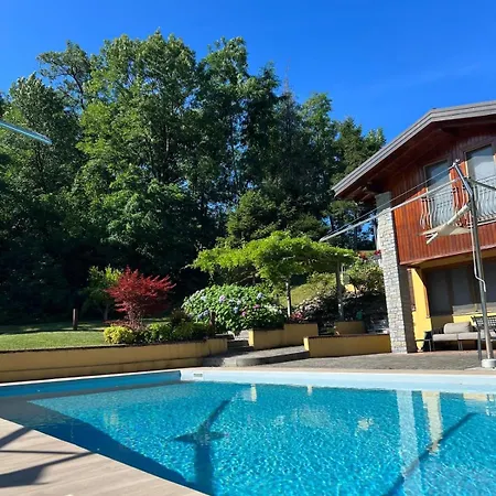 Salici, Pool & Garden * קוליקו