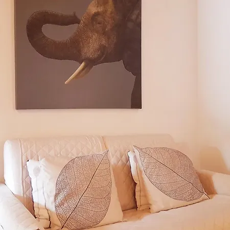 וילה Salici, Pool & Garden קוליקו