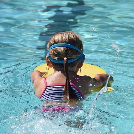 Salici, Pool & Garden Villa Colico