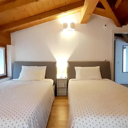 Villa Salici, Pool & Garden *