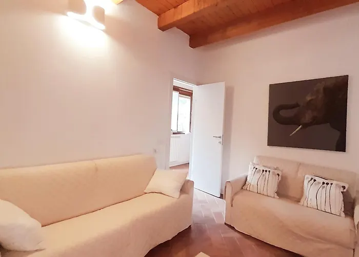 Salici, Pool&garden Villa